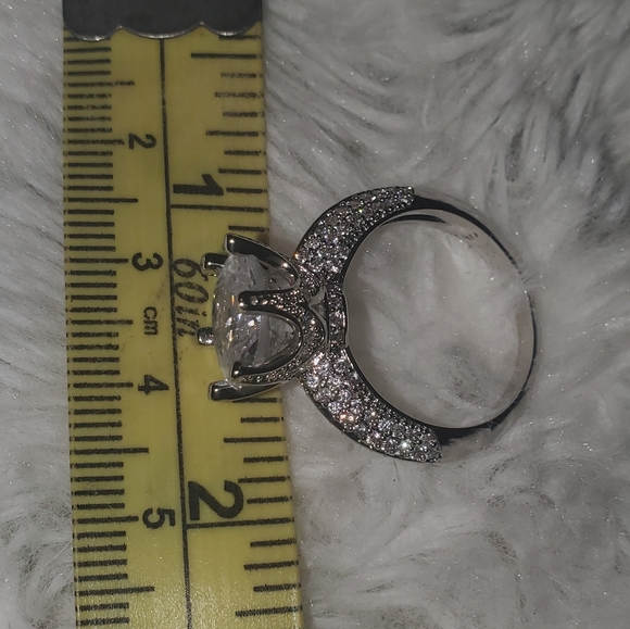 Diamond silver engagement ring size 7 - Picture 1 of 4